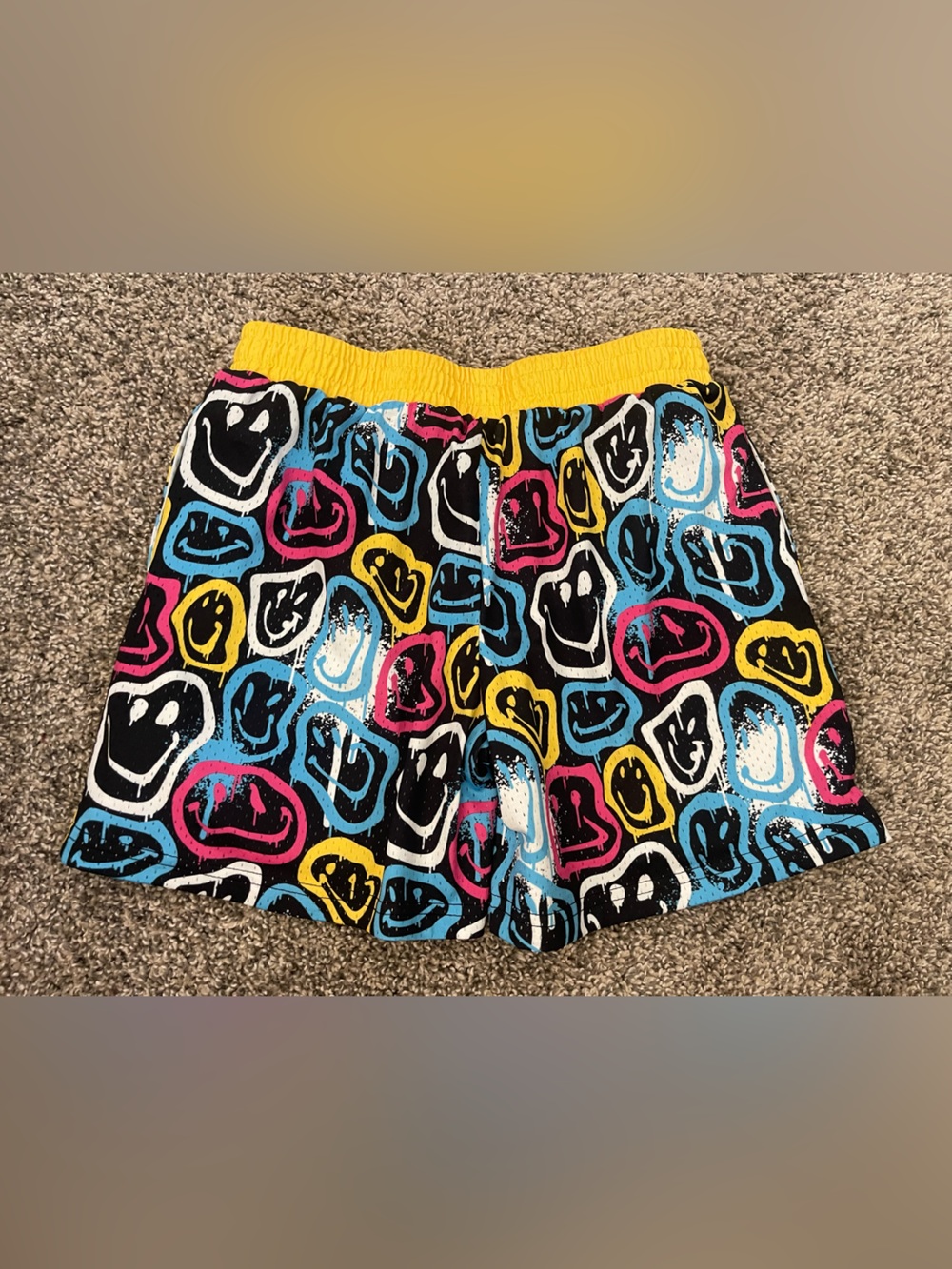 Youth Boy’s Baseball Lifestyle 101 Smiley Slugger Mesh Shorts Size L - Picture 7 of 7